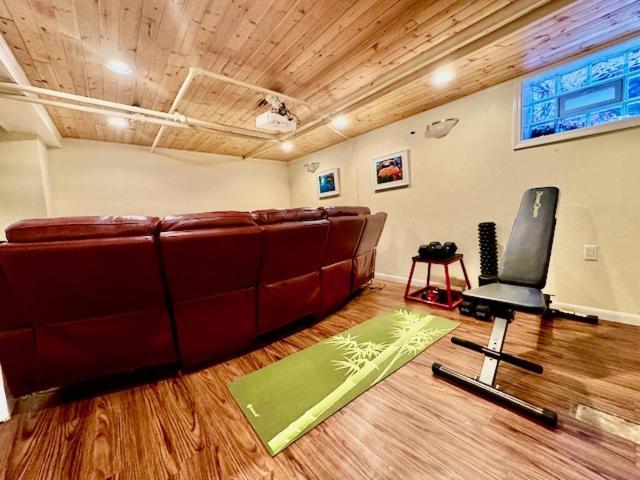 Spacious 3Br Home With Movie Theater Pittsburgh Kültér fotó